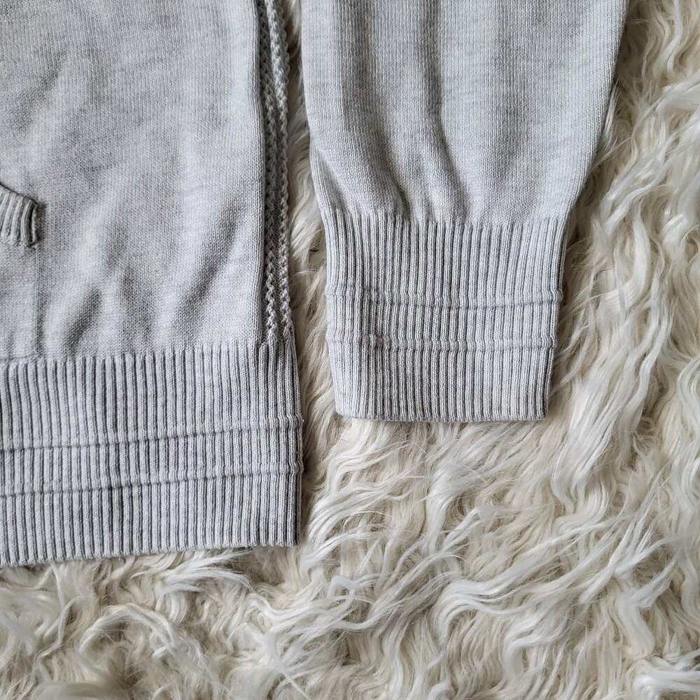 Athleta Evergreen Sweater Hoodie Size Medium Light Grey Heather - Picture 5 of 11